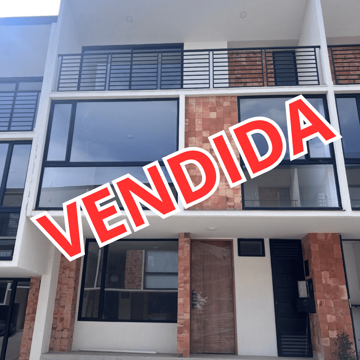 VENDIDA (6)