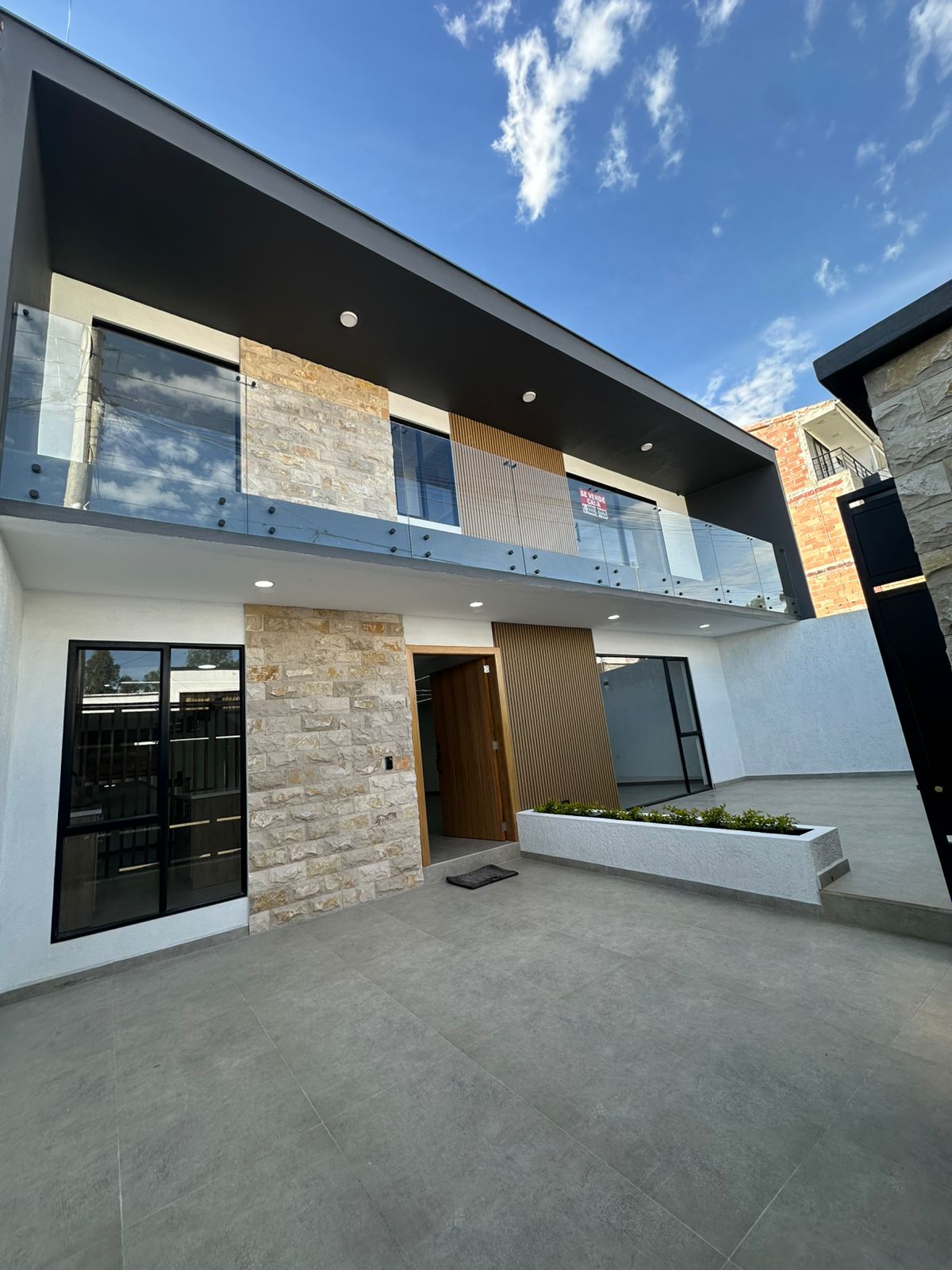 e27e307e-dd81-4a62-9207-96430f193417