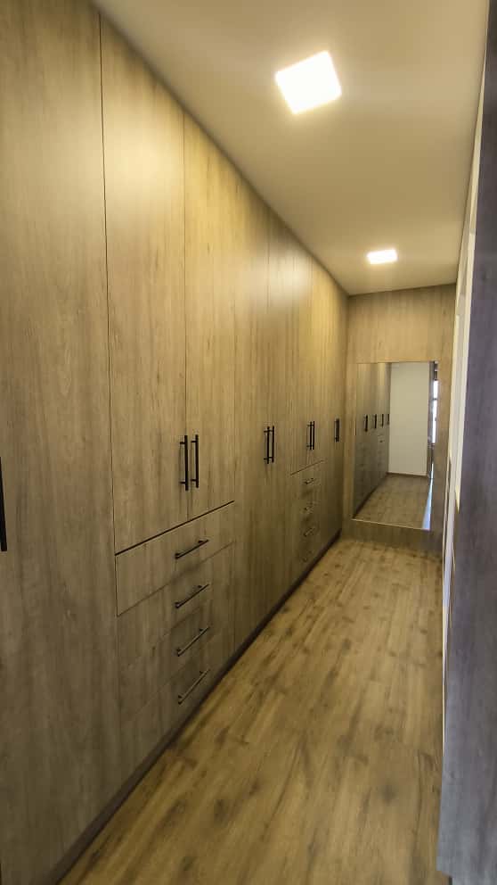 79ab13b6-0d64-4922-9233-e1f62ee650ee